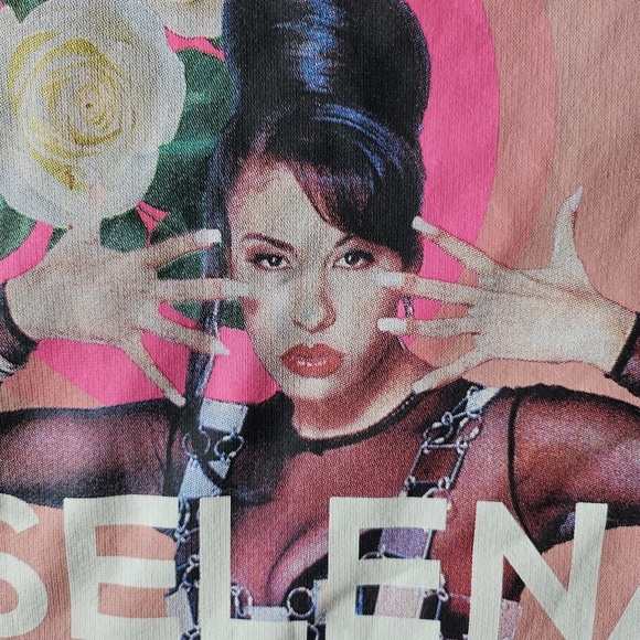 EUC Old Navy Selena Graphic Crop Sweatshirt Women Xsmall Oversized White - Picture 6 of 12